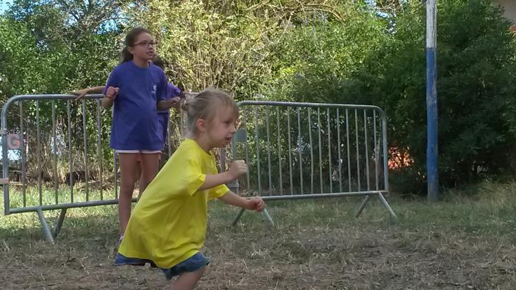 Jeux d'enfants à Escayre (3)