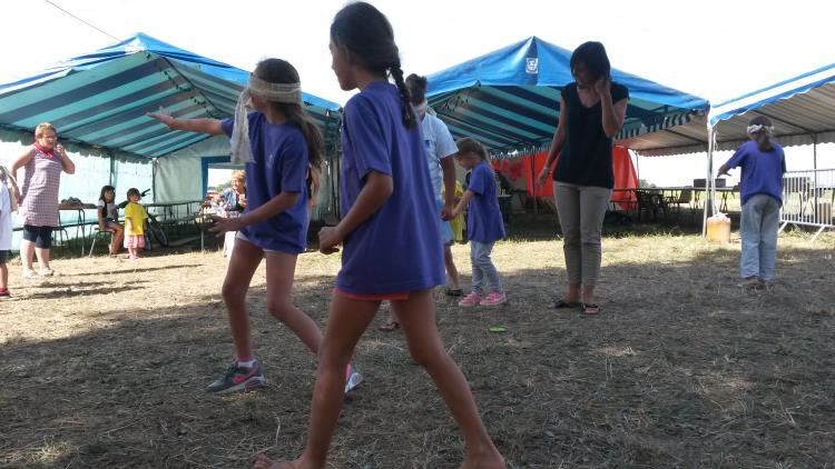 Jeux d'enfants à Escayre (34)