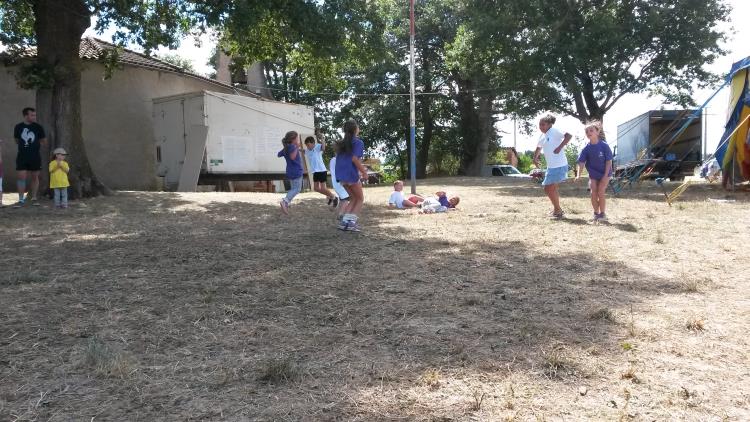 Jeux d'enfants à Escayre (4)