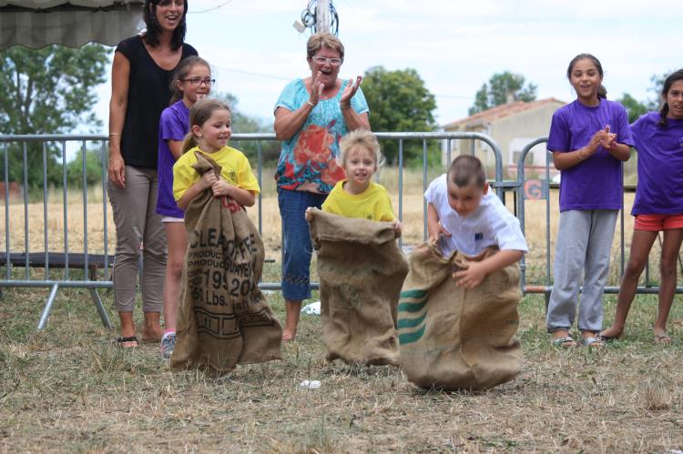 Jeux d'enfants à Escayre (91)