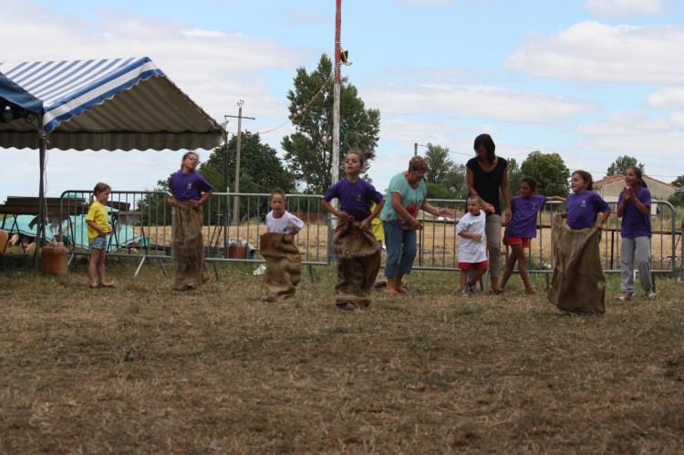 Jeux d'enfants à Escayre (133)