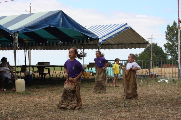 Jeux d'enfants à Escayre (134)