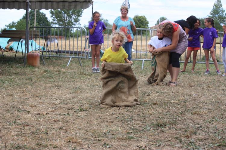 Jeux d'enfants à Escayre (97)