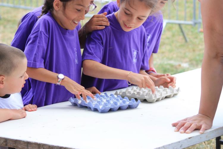 Jeux d'enfants à Escayre (149)