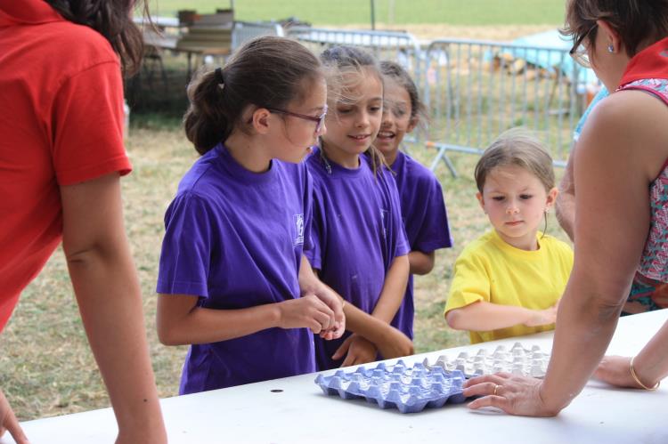 Jeux d'enfants à Escayre (166)