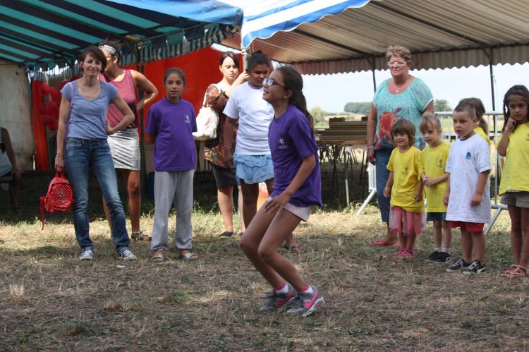 Jeux d'enfants à Escayre (218)