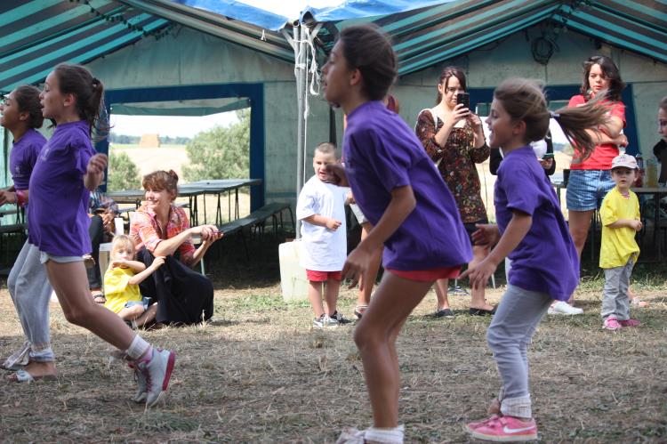 Jeux d'enfants à Escayre (198)