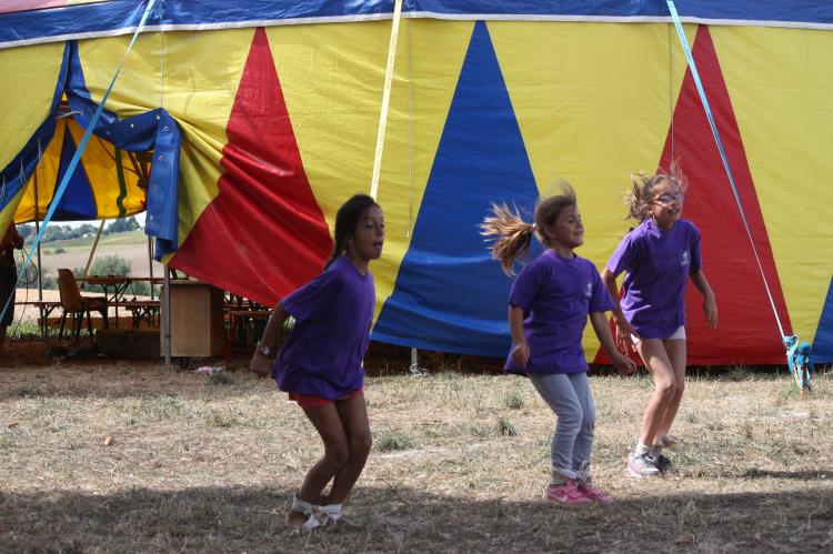 Jeux d'enfants à Escayre (206)