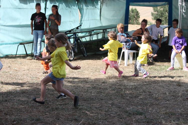 Jeux d'enfants à Escayre (282)