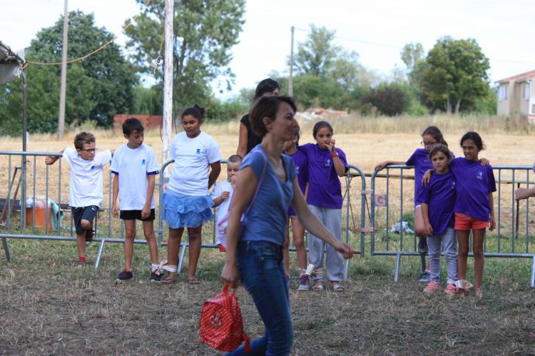 Jeux d'enfants à Escayre (253)