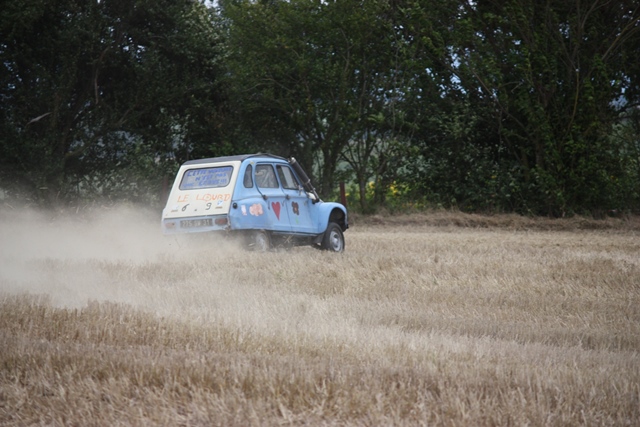 Les 2 cv a Escayre - 59