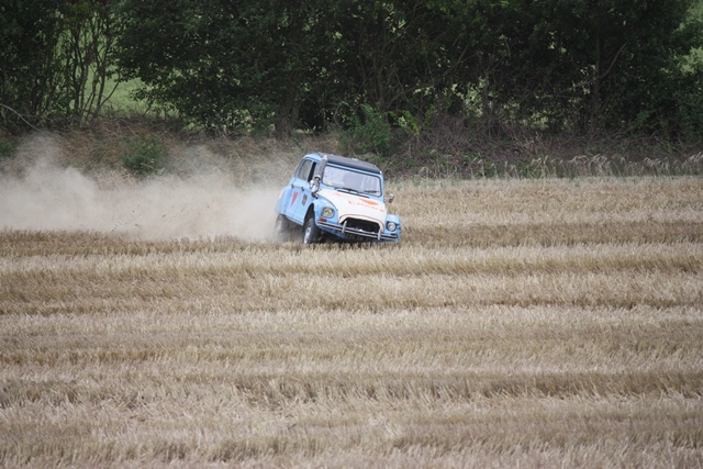 Les 2 cv a Escayre - 65