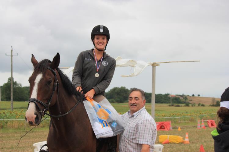 remise-des-prix-journee-cheval (7)